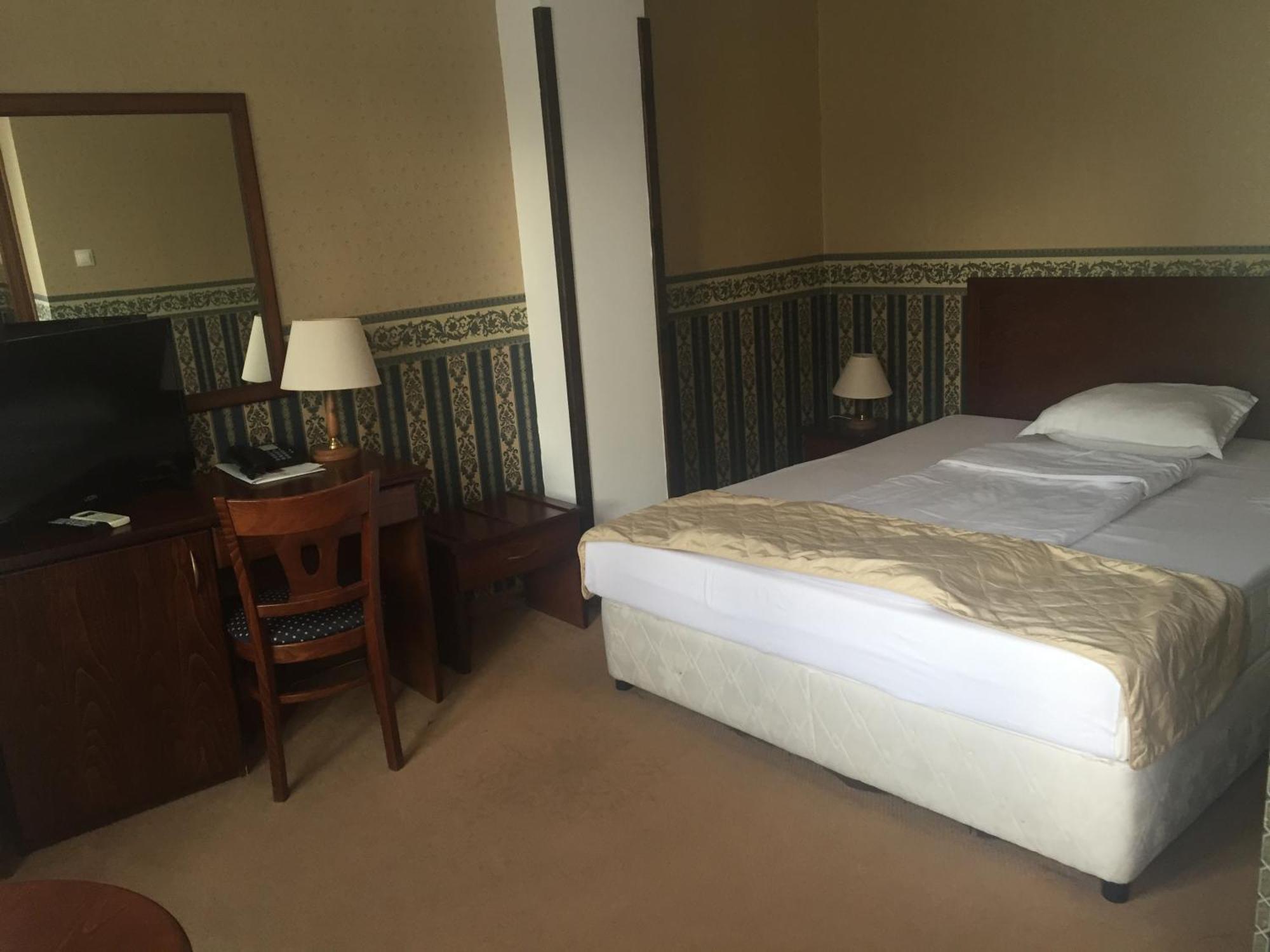 טרויאן Chateau Montagne Hotel Troyan מראה חיצוני תמונה