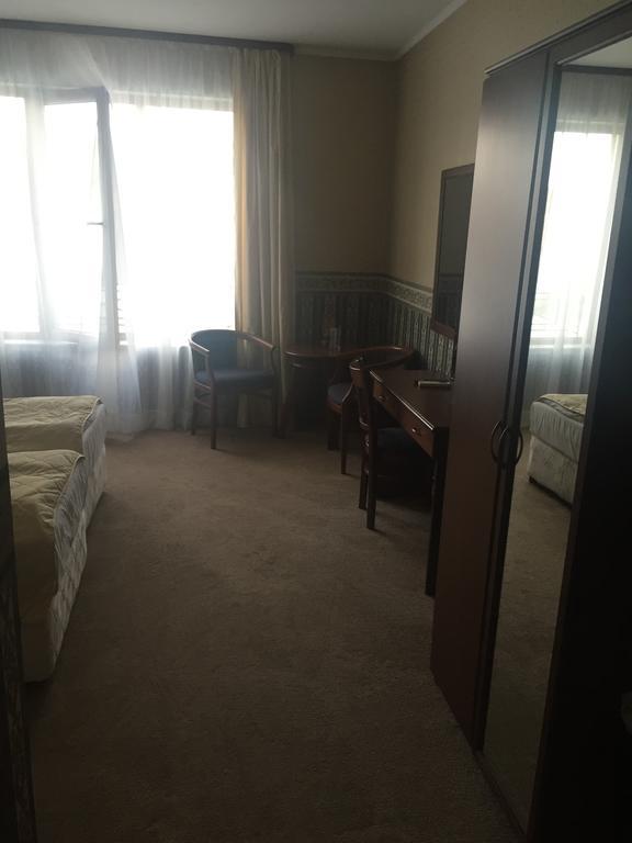 טרויאן Chateau Montagne Hotel Troyan מראה חיצוני תמונה