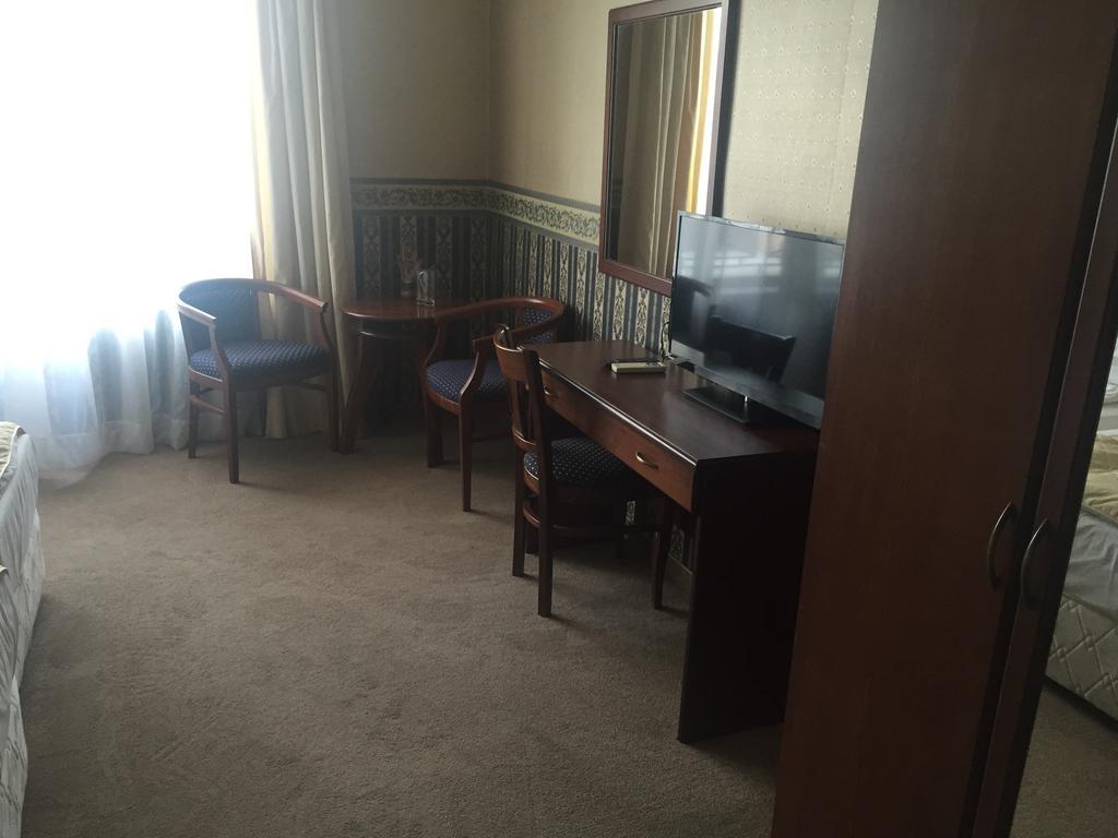 טרויאן Chateau Montagne Hotel Troyan מראה חיצוני תמונה