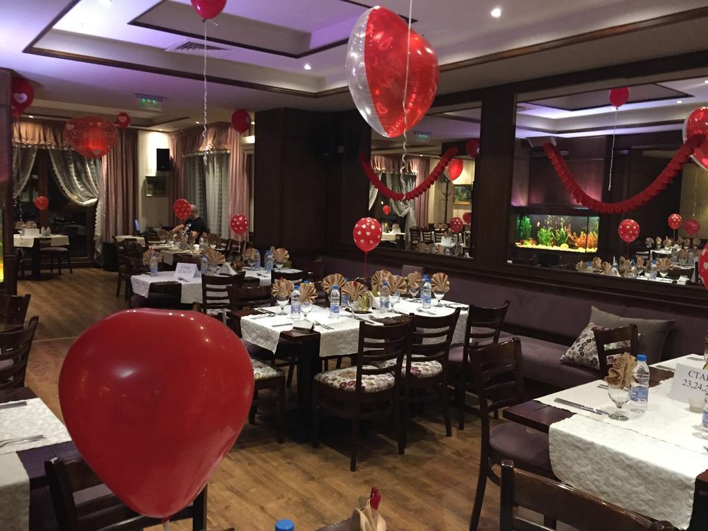 טרויאן Chateau Montagne Hotel Troyan מראה חיצוני תמונה
