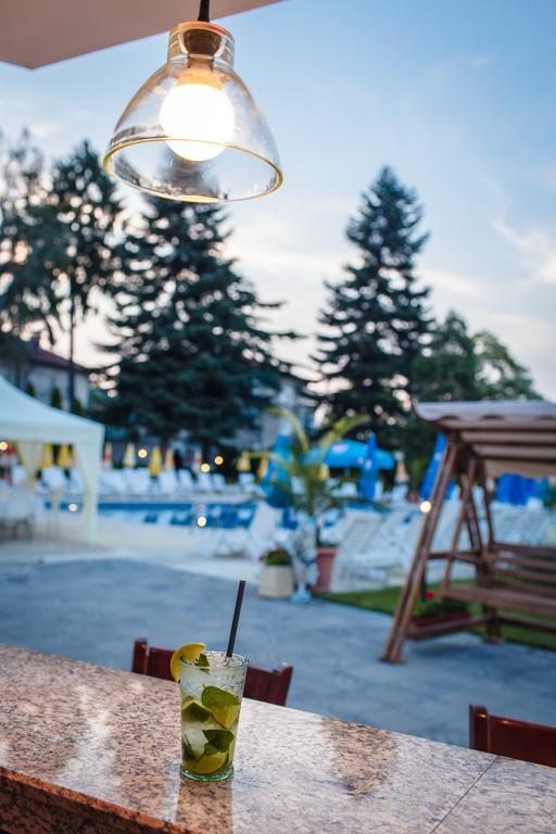 טרויאן Chateau Montagne Hotel Troyan מראה חיצוני תמונה